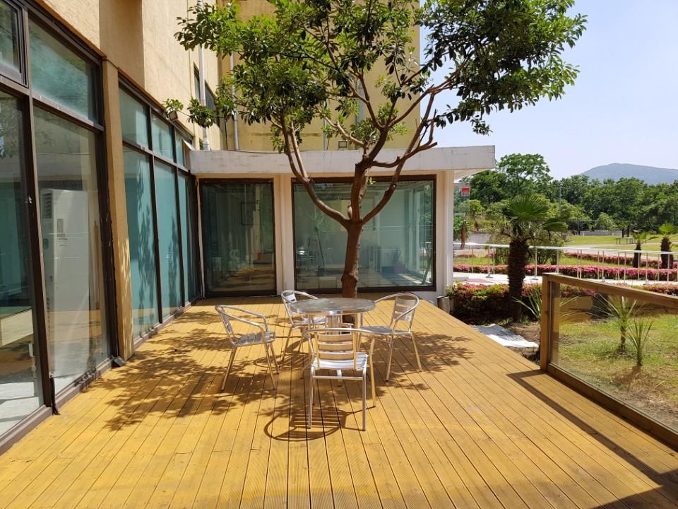 Geomunoreum Hostel Jeju Exterior photo